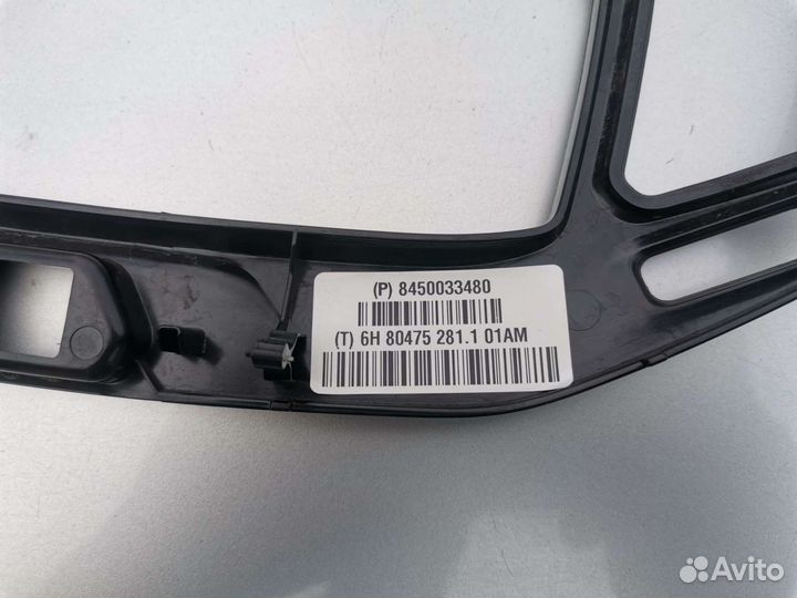 Рамка магнитолы Лада Веста матовая/глянцевая