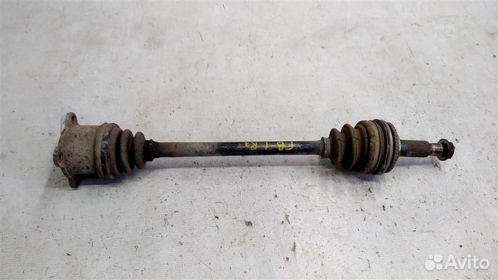 Привод в сборе задний Toyota Granvia KCH16 95-02г