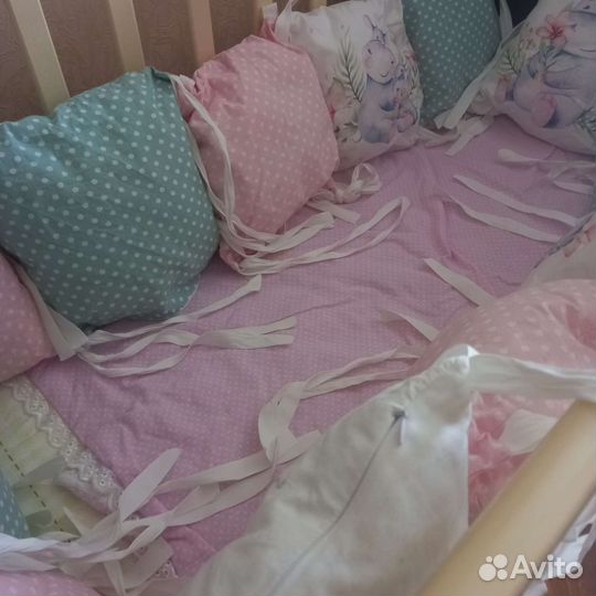 Бортики в кроватку