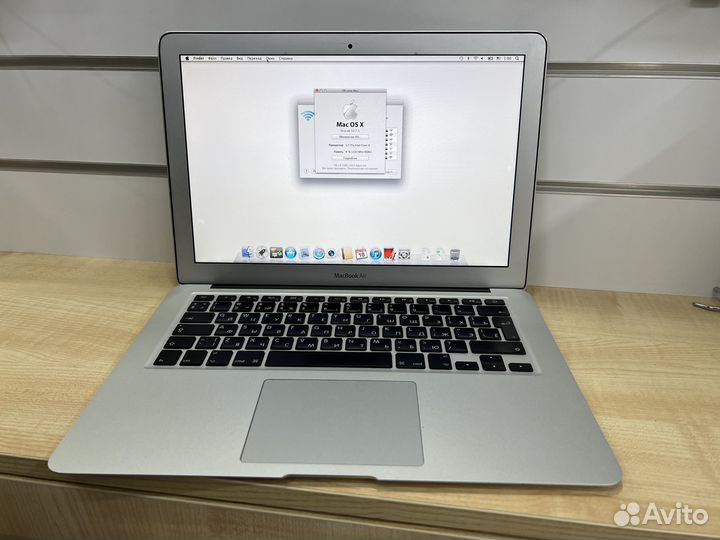 Ноутбук макбук Air 13 2011 intel i5