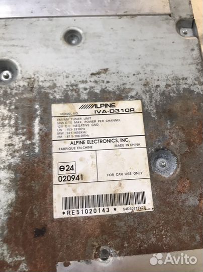Продам магнитолу alpine IVA-D310R