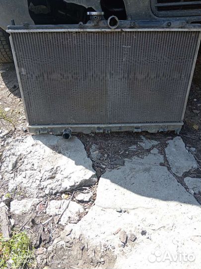 Радиатор на лансер9