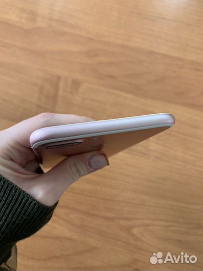 Телефон iPhone 7 plus 128 gb