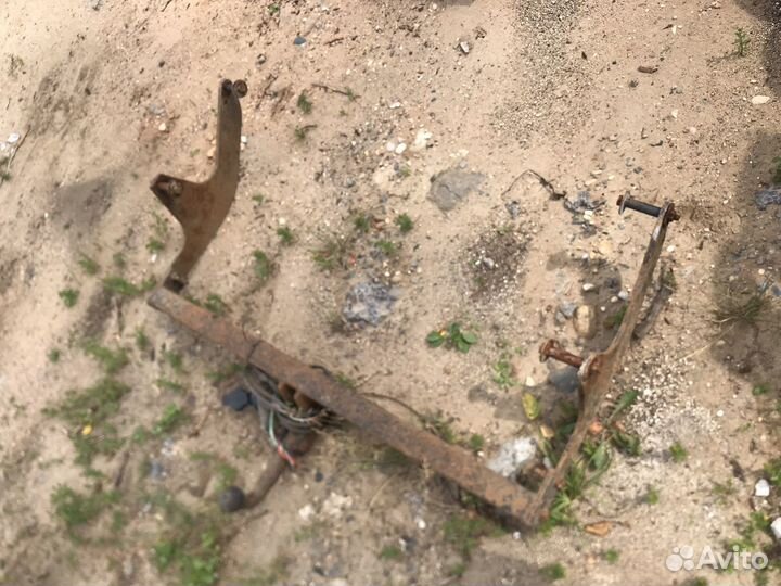 Фаркоп AvtoS лада ларгус RN 03