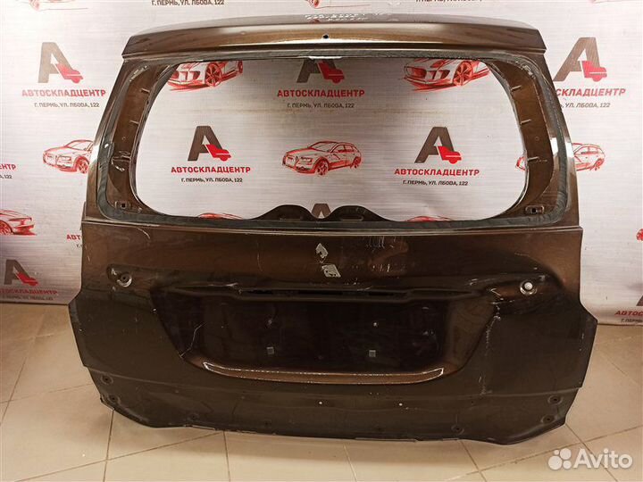 Дверь багажника Mitsubishi Pajero Sport