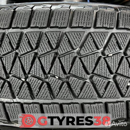 Bridgestone Blizzak DM-V2 235/65 R18