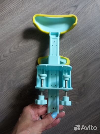 Детский корректор осанки настольный