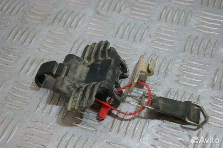 Крепление бензобака Suzuki RM-Z250