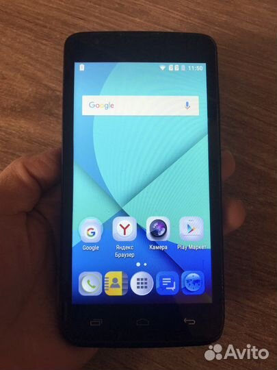 Телефон сматфон Micromax Q383