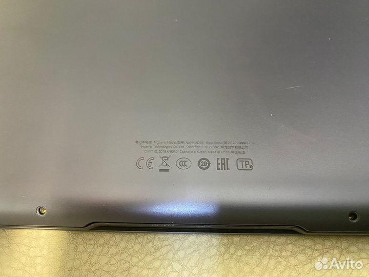 Huawei Matebook d14 NBL-WAQ9R ryzen 5 3500/8/512gb