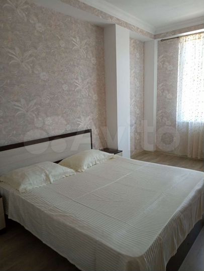 2-к. квартира, 73 м², 2/5 эт.