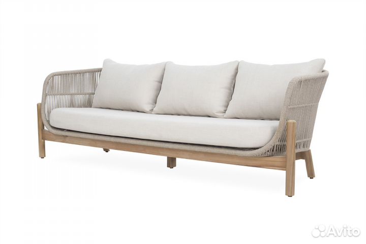 Лаунж зона из акации с трехместным диваном