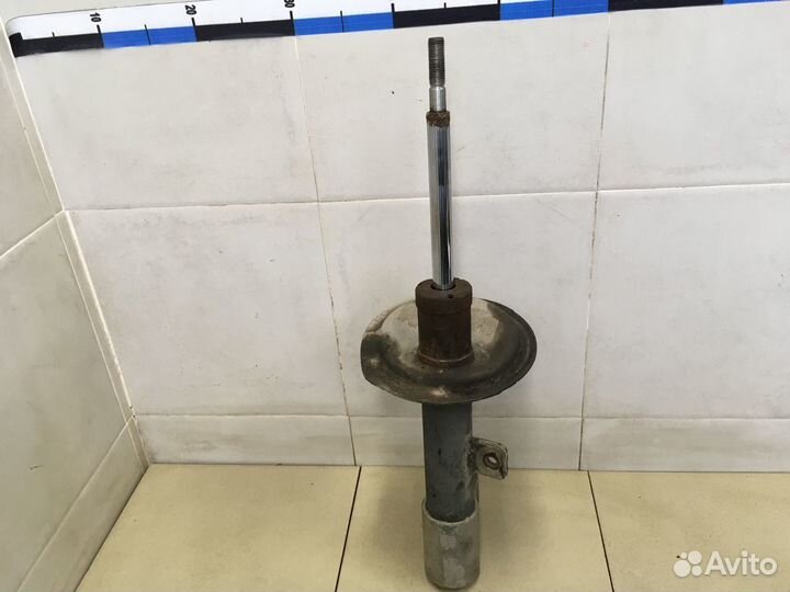 Амортизатор передний правый C4 2005-2011