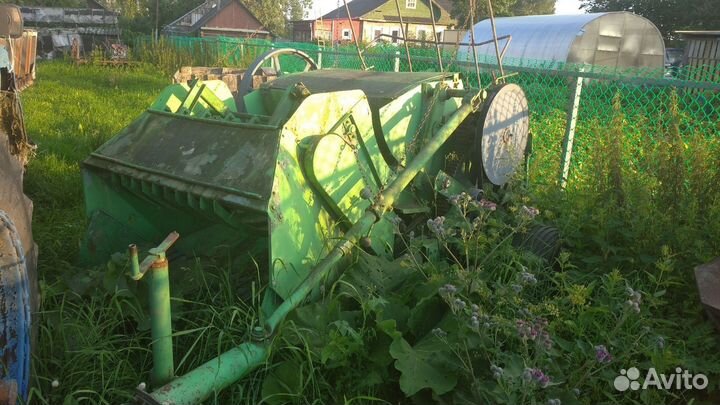 Пресс-подборщик Fortschritt K420, 1982