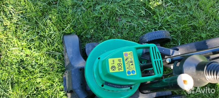 Садовый пылесос для листьев