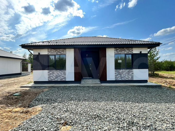 Коттедж 112 м² на участке 6,5 сот.