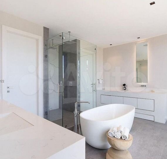 Дом 350 м² на участке 9 сот.