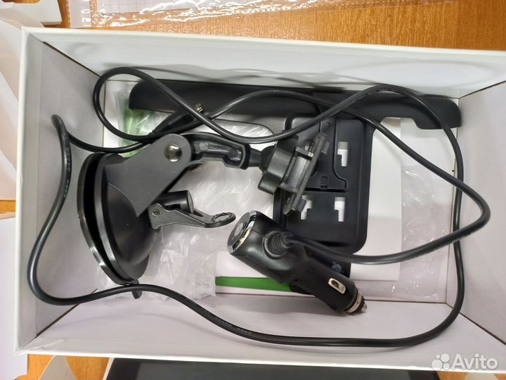 Планшет-навигатор Navitel T700 3G navi tablet