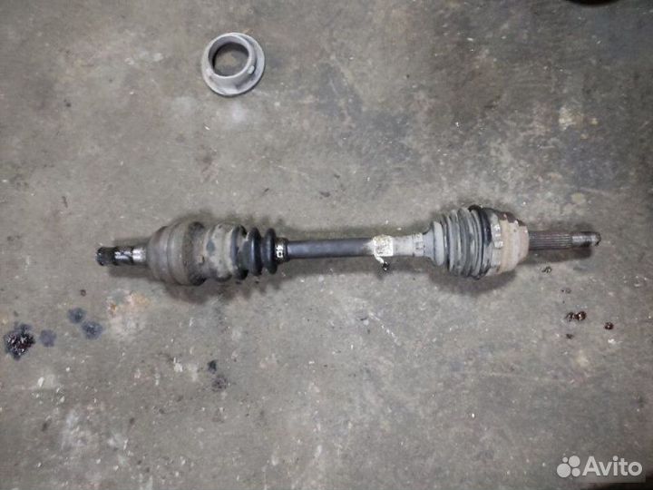 Привод передний левый Chevrolet Aveo T200