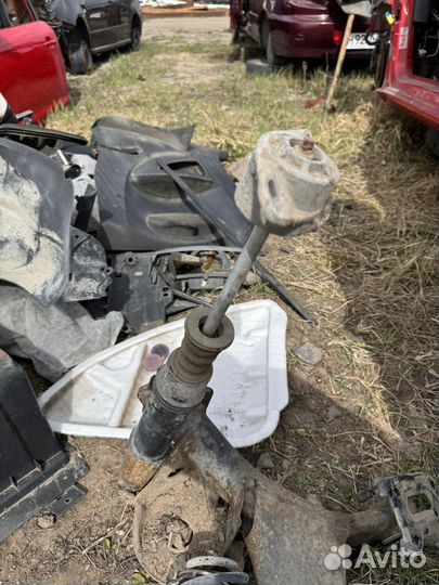 Амортизатор задней подвески Citroen C4