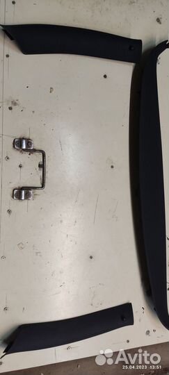 Облицовка двери багажника