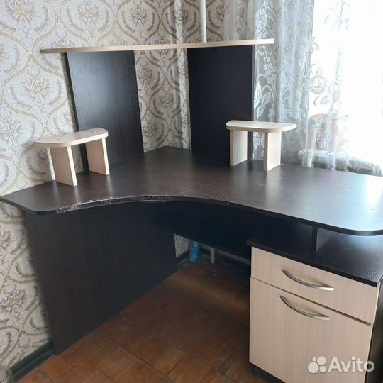 Компьютерный стол бу бесплатно