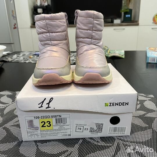 Дутики зимние для девочки размер 23