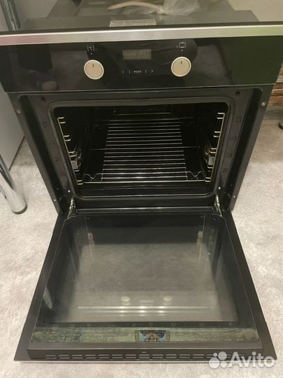 Духовой шкаф Hansa boei68414