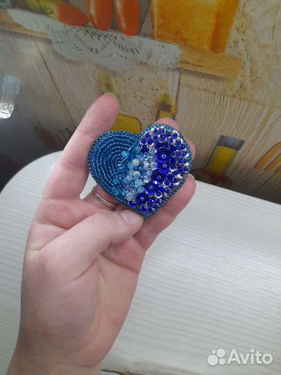 Броши из бисера