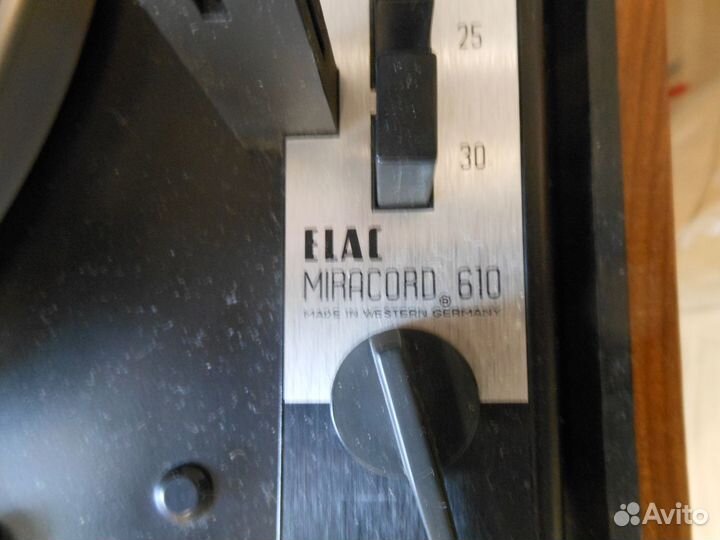 Проигрыватель винила elac miracord-610