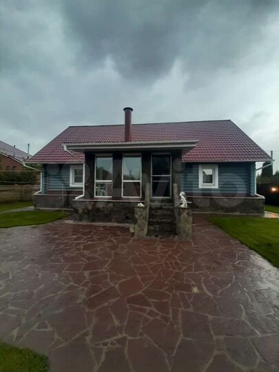 Дом 250 м² на участке 15 сот.