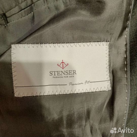 Школьная форма для мальчика 152 рост, 2е брюк