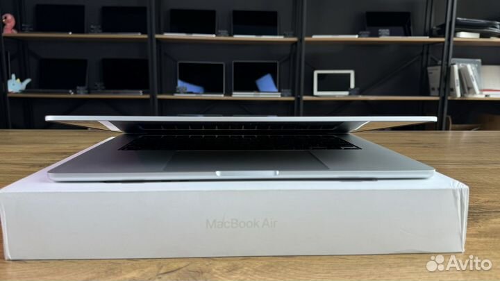 Новый MacBook Air 15 2023 512 gb SSD