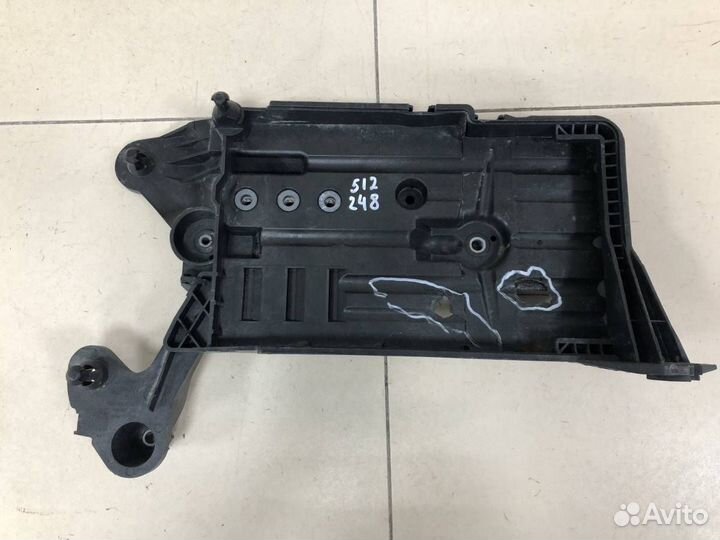 Крепление акб корпус / подставка Skoda Karoq 2017