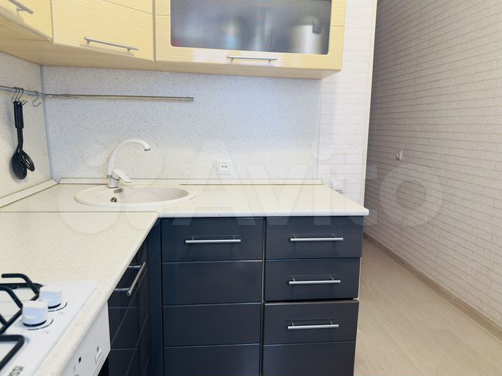 2-к. квартира, 45 м², 6/9 эт.