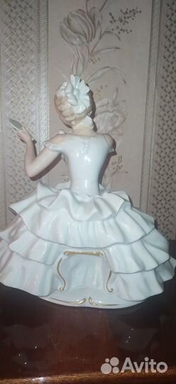 Статуэтка Балерина с зеркалом Германия