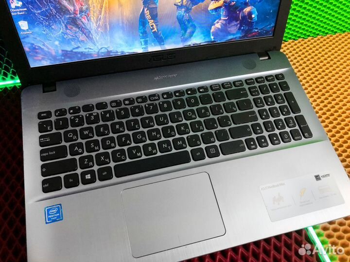 Игровой ноутбук Asus на i7