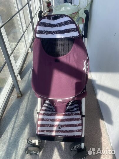 Прогулочная коляска трость