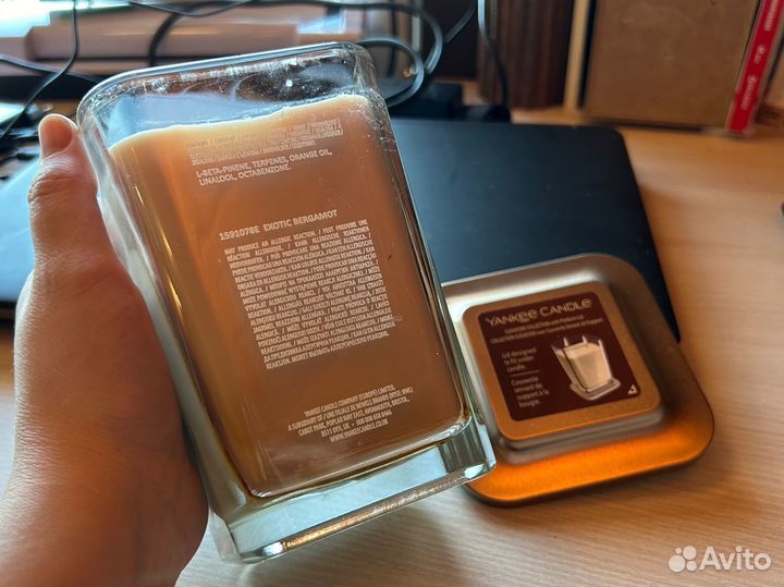 Yankee Candle свеча Экзотический Бергамот 552g