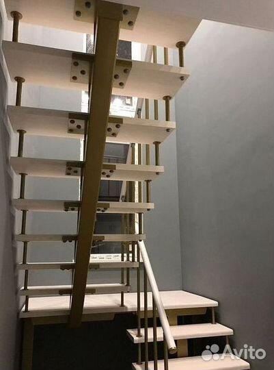 Лестница для офиса