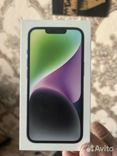 Телефон iPhone 14