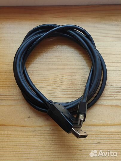 Mini DisplayPort to DisplayPort