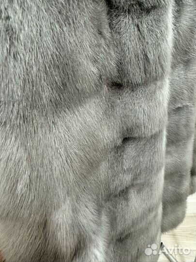 Жилетка норковая (голубая норка) S