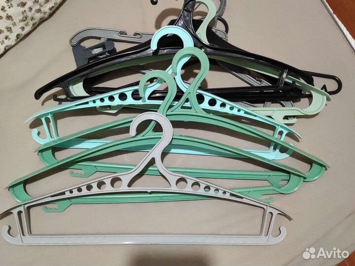 Вешалки-Плечики