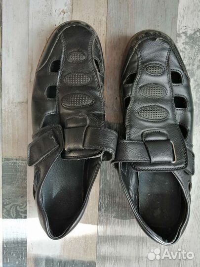 Пиджак и туфли