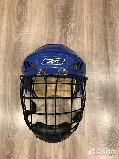 Шлем хоккейный