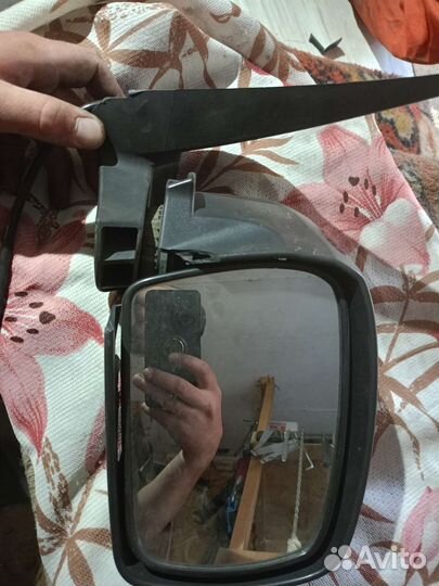 Правое зеркало нива шевроле