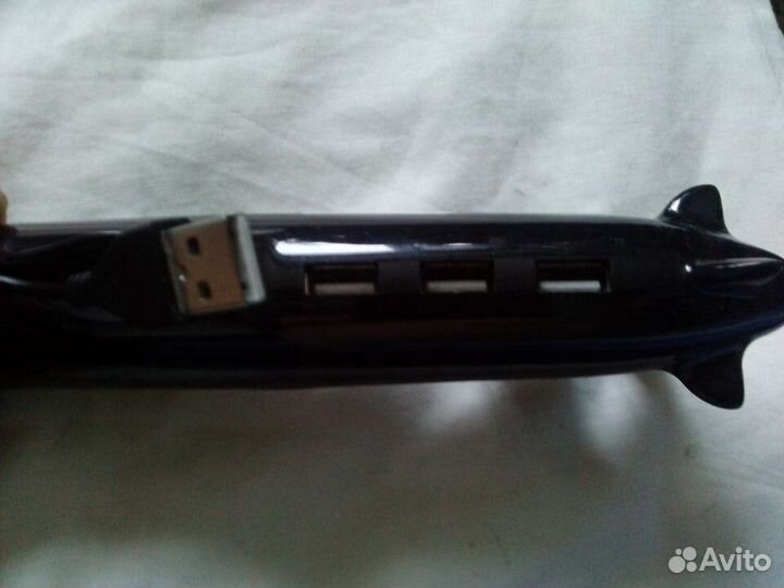 USB - разьем Card Reader + USB 2.0 Hub