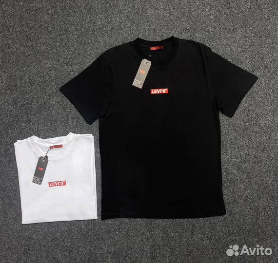 Футболка levis