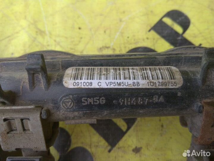 Рейка топливная (рампа) Ford Focus 2 2008-2011